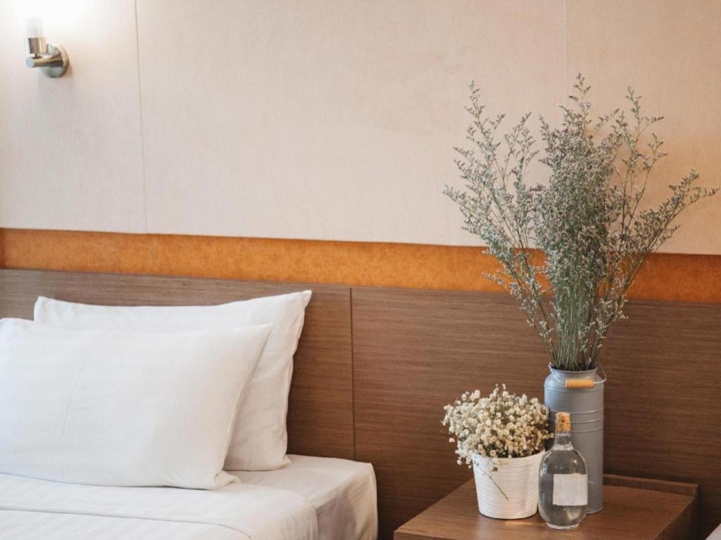 Clef Hotel Bangkok Luaran gambar